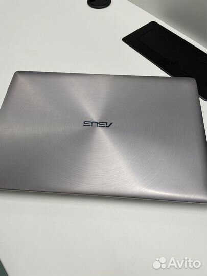 Ноутбук Asus UX501V