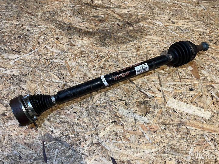 Полуось передняя правая (приводной вал, шрус) skod