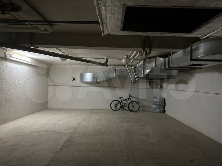 Машиноместо, 20 м²