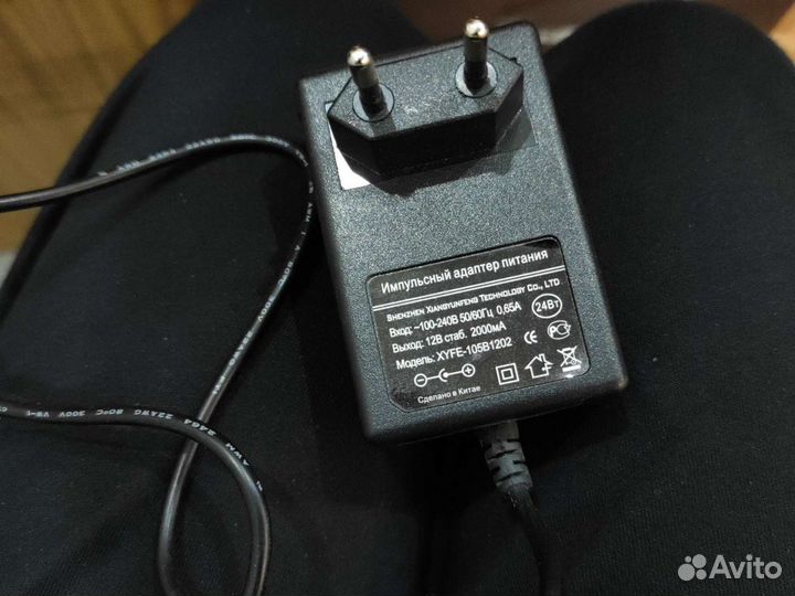 Блок питания 12вольт 1-2 ампера