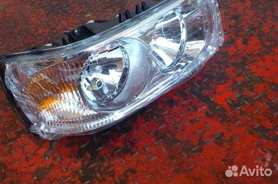 Фара правая DAF CF85 XF105 XF95 CF 1641743