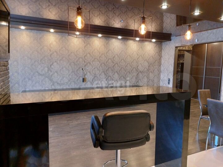 2-к. квартира, 86,3 м², 9/9 эт.