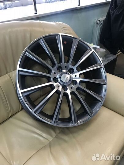 Диск 7.5 18 5*112 Et: 49 Dia: 66,6 Replay MR139