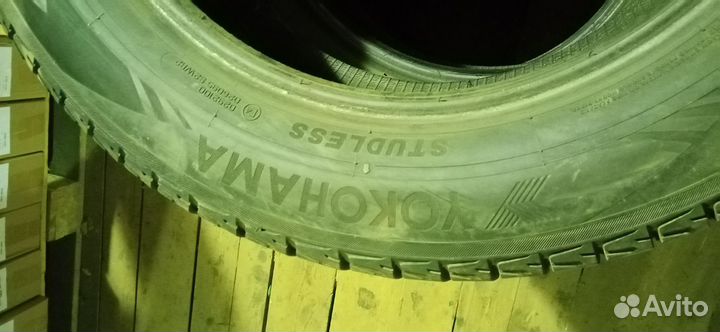 Yokohama Ice Guard G075 235/60 R18