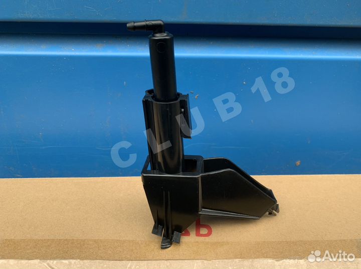 Форсунка левая Nissan Qashqai 2 j11 2014