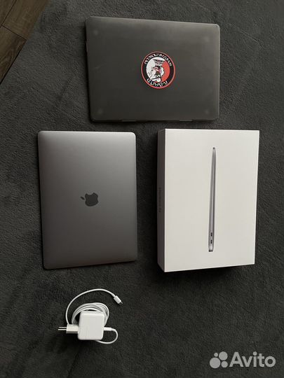 Macbook air 13 2020 m1