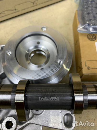 Распредвал с фазорегулятром Октавия Тигуан 1.8 2.0