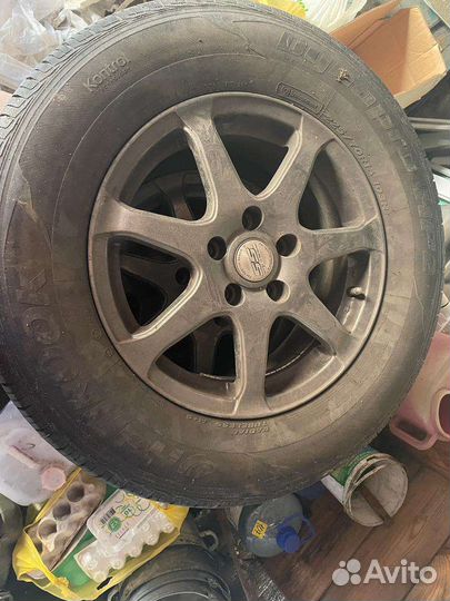 Hankook Dynapro HP2 RA33 225/70 R16