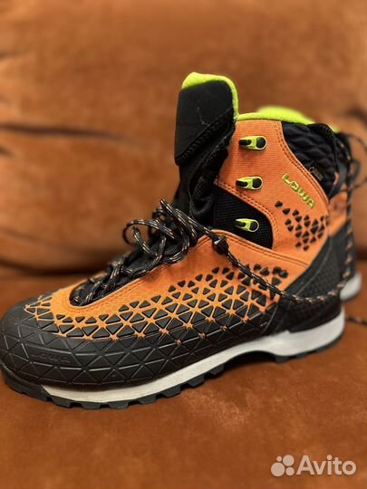 Треккинговые ботинки Lowa Alpine SL GTX 42 р-р