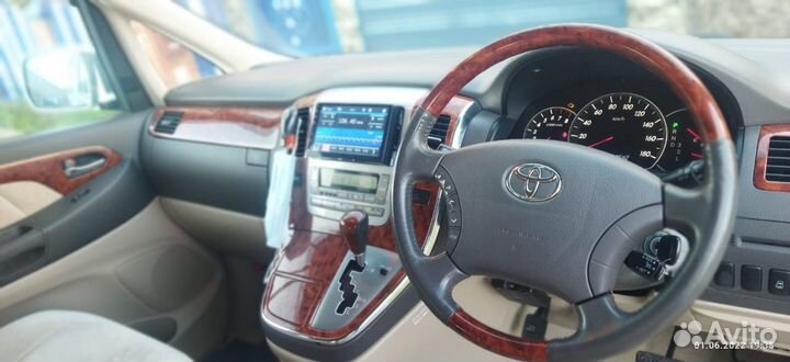 Toyota Alphard 3.0 AT, 2004, 114 500 км