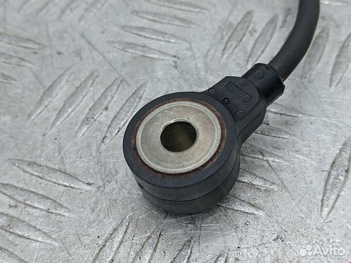 Датчик детонации для Ford Focus 2 1374710