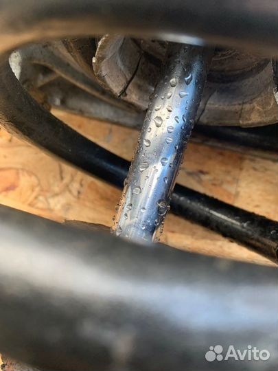 Стойка подвески передняя Audi A4 B7 S-line