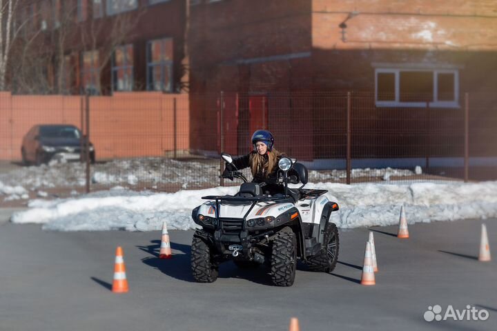 Права на квадроцикл, на снегоход