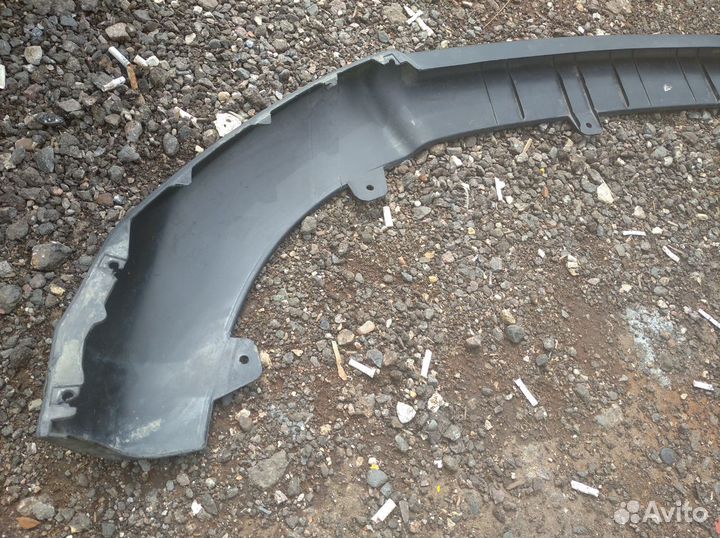 Накладка переднего бампера Hyundai ix35