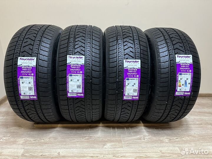 Tourador Winter Pro TSU1 295/40 R21 113U