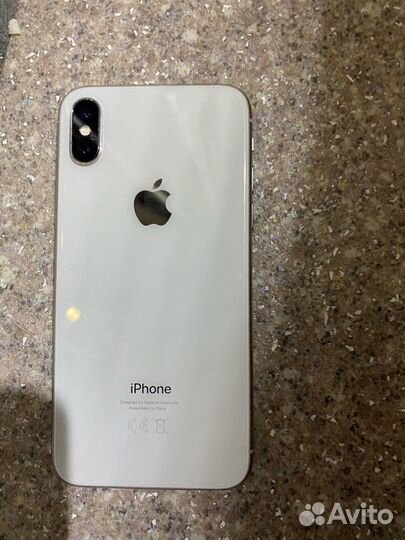iPhone X, 64 ГБ