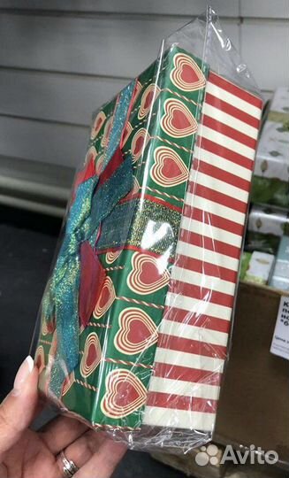 Коробка подарочная новогодняя