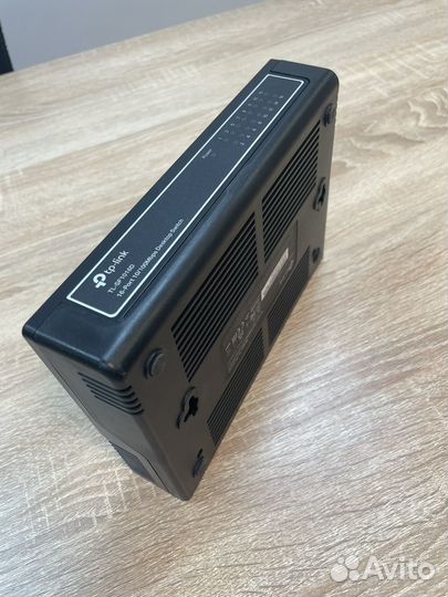 Коммуникатор (свитч) на 16 портов