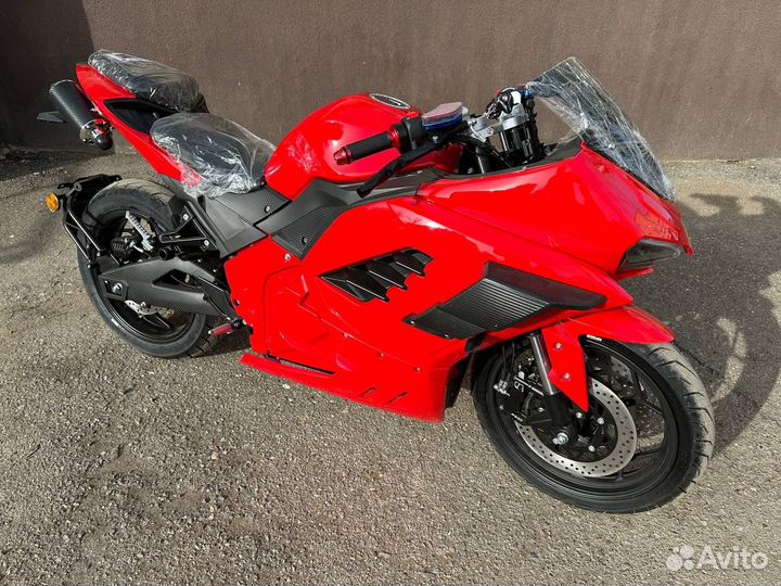 Электромотоцикл / Электрический мотоцикл Ducati