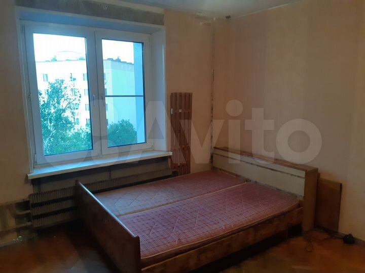 2-к. квартира, 40 м², 8/12 эт.