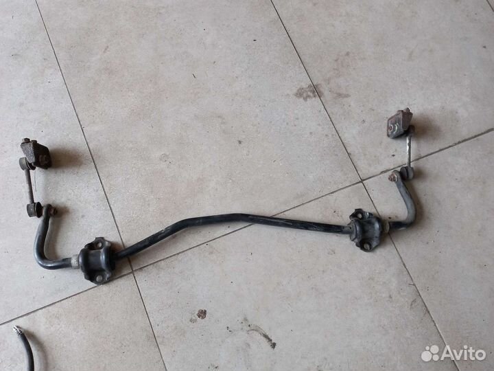 Стабилизатор задней подвески Lexus RX4 15-19