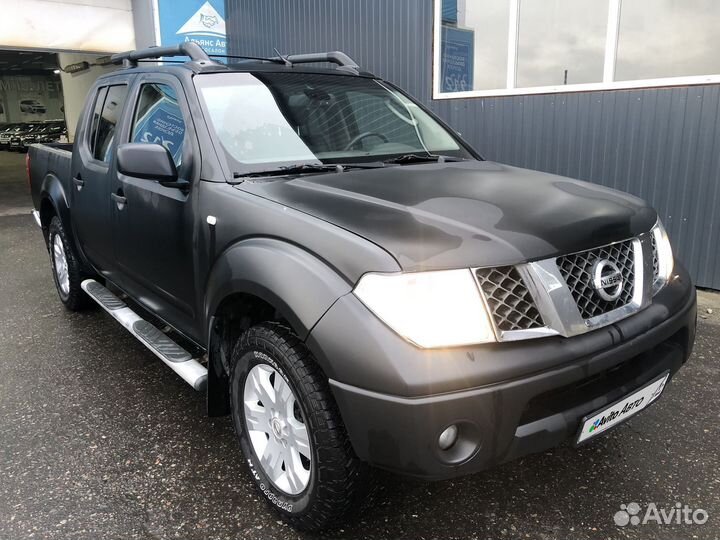 Nissan Navara 2.5 AT, 2007, 313 000 км