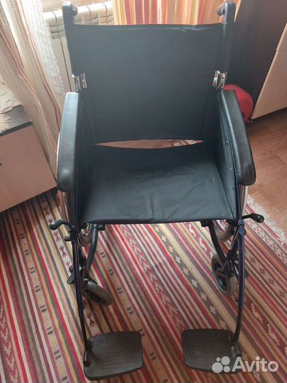 Инвалидная коляска