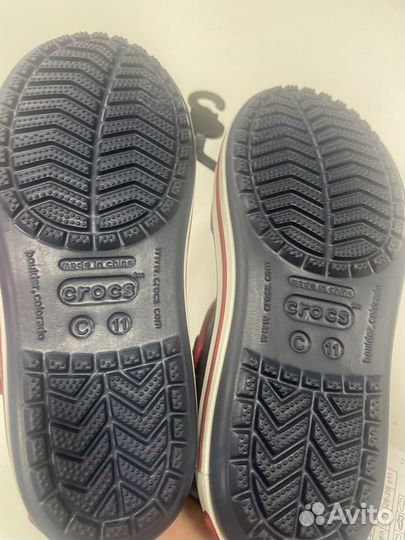 Босоножки Crocs
