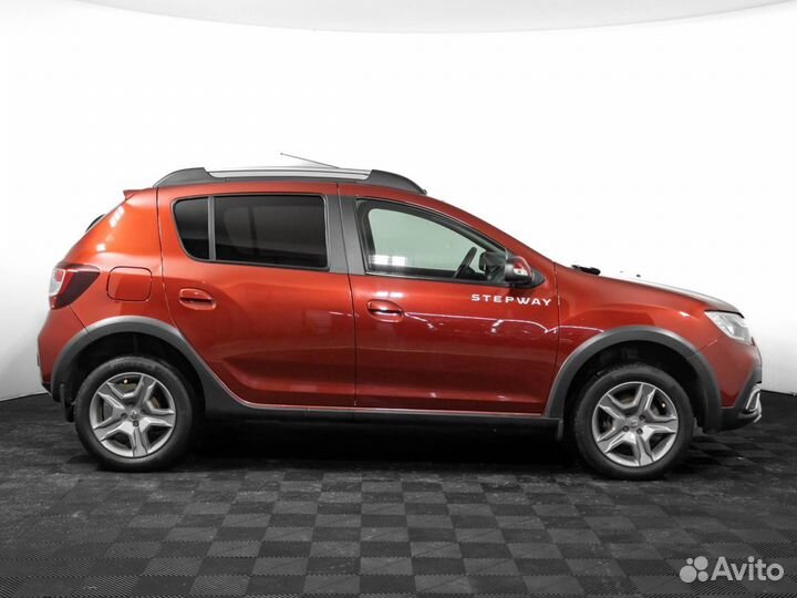 Renault Sandero Stepway 1.6 МТ, 2019, 115 701 км