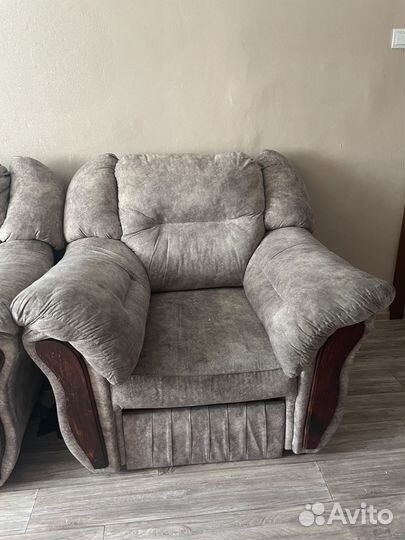 Продам угловой диван