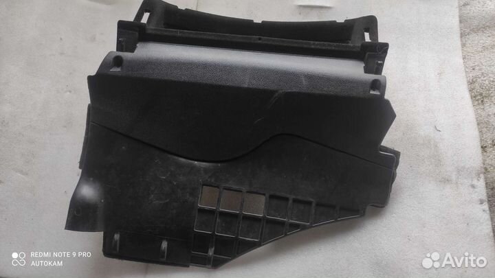 Перчаточный ящик Volkswagen Passat B5 +