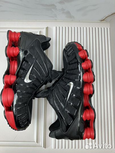 Кроссовки Nike shox