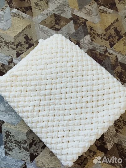 Плед из ализе пуффи