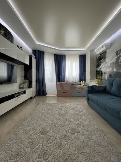 1-к. квартира, 43,7 м², 13/20 эт.