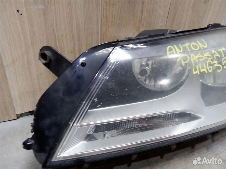 Фара левая Volkswagen Passat