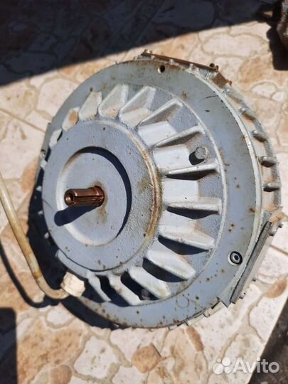 Электродвигатель