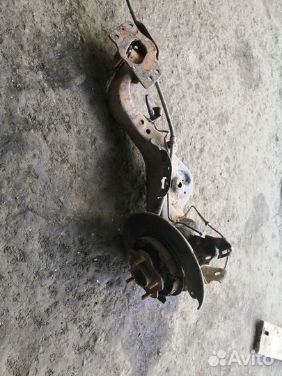 Рычаг задний продольный левый Nissan Qashqai+2