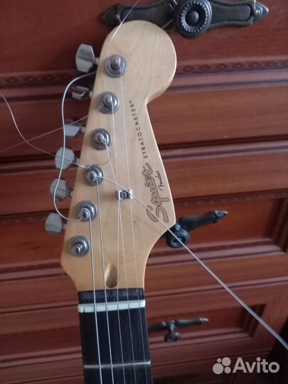 Электрогитара fender squier stratocaster