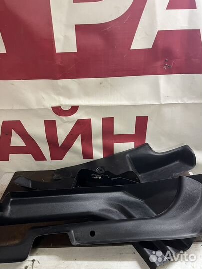 Рено каптюр защита порогов салона