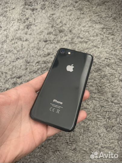 iPhone 8 64GB