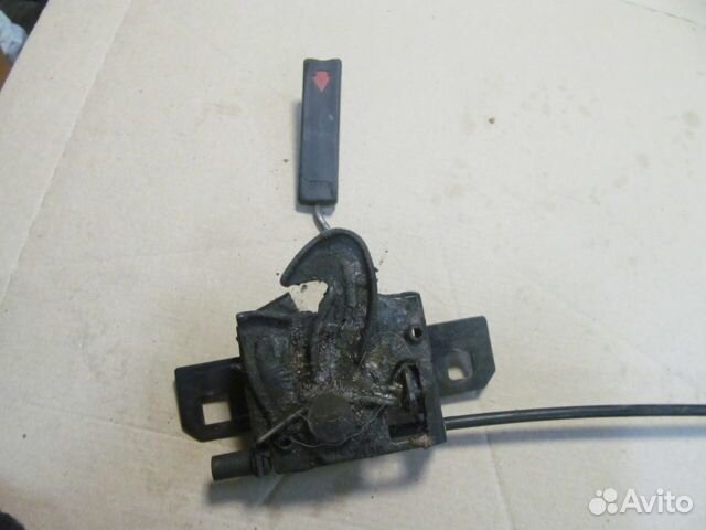 Замок капота Seat Alhambra 1 1996-2010