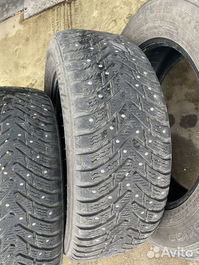 Nokian Tyres Hakkapeliitta 8 SUV 235/60 R18 107T