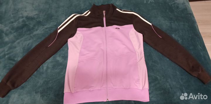 Спортивная кофта