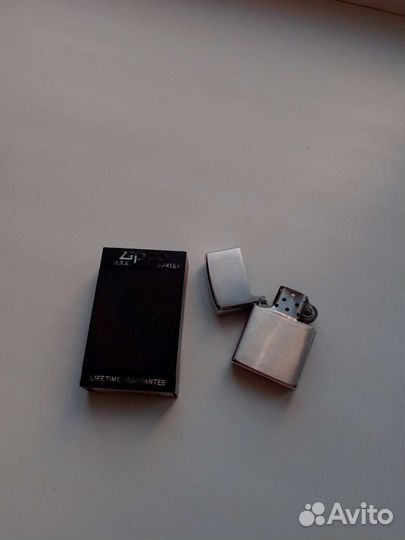 Зажигалка zippo оригинал