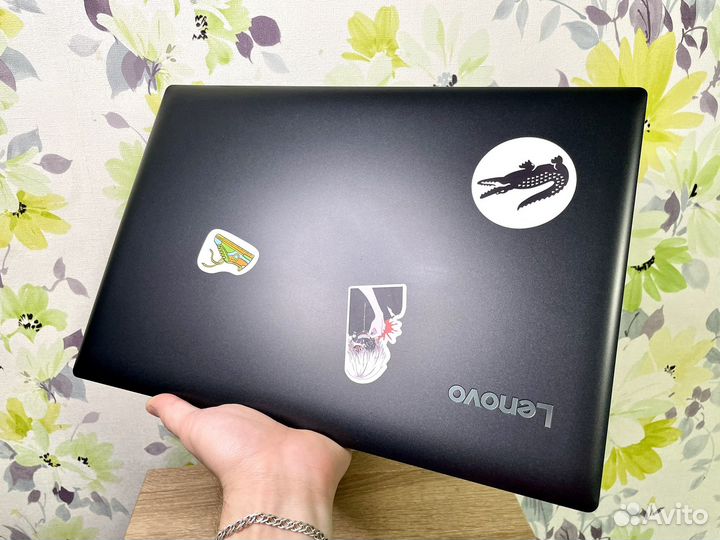 Lenovo Core i5-7200U