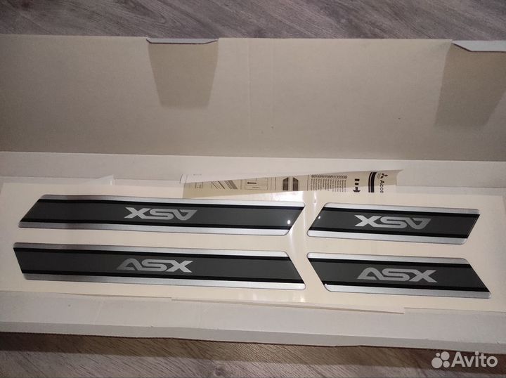 Накладки на пороги Mitsubishi ASX