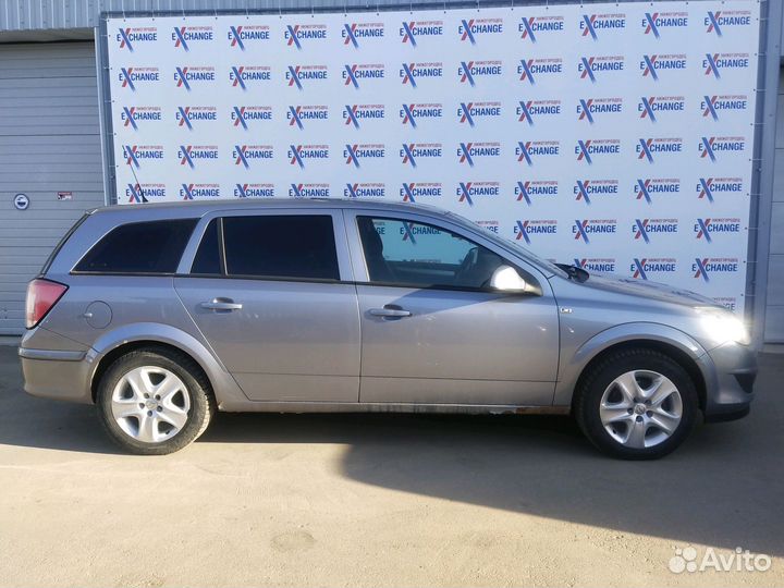 Opel Astra 1.8 МТ, 2011, 250 000 км