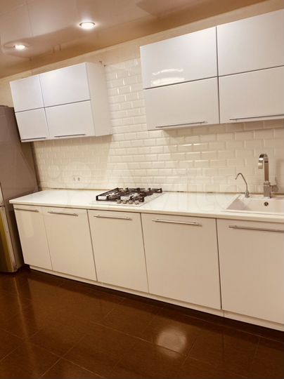 2-к. квартира, 64 м², 3/11 эт.