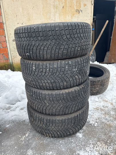 Michelin Agilis X-Ice North 285/60 R18