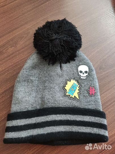 Шапки 3 штуки